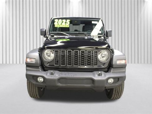 Certified 2025 Jeep Wrangler Sport S image 32