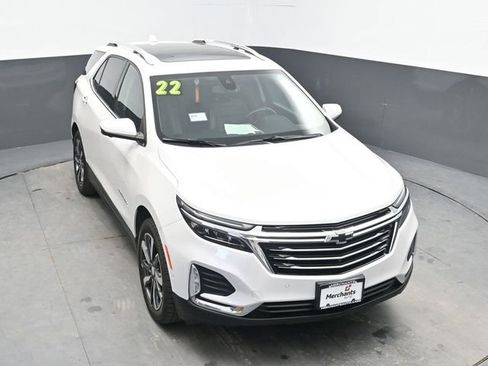 Used 2022 Chevrolet Equinox Premier AWD/4WD image 23