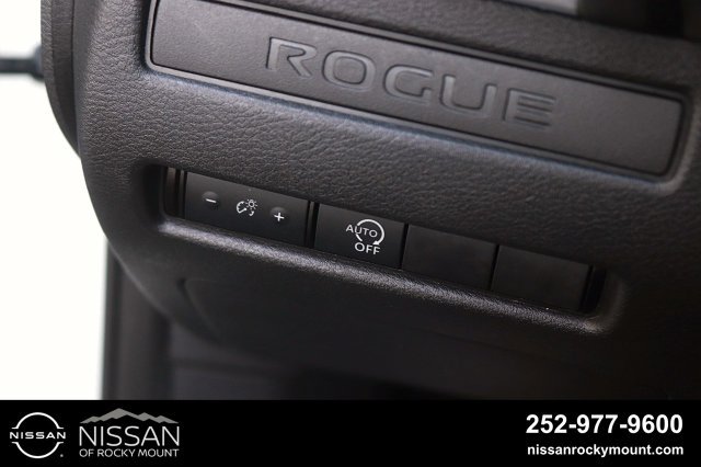 Used 2024 Nissan Rogue S AWD/4WD image 24