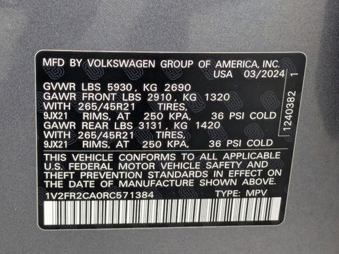 Used 2024 Volkswagen Atlas SEL Premium R-Line AWD/4WD image 35