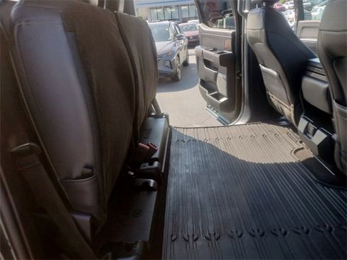 Used 2021 Ford F150 Lariat w/ Max Trailer Tow Package image 22