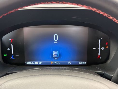 Used 2025 Ford Escape ST-Line FWD image 23