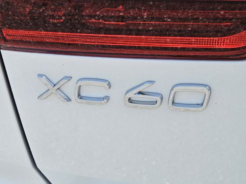 New 2026 Volvo XC60 B5 Core w/ Protection Package image 11