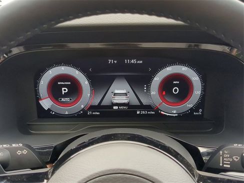 New 2025 Nissan Pathfinder Platinum w/ Black Appearance Package image 27