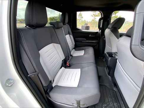 Used 2024 Toyota Tacoma TRD Off-Road image 18