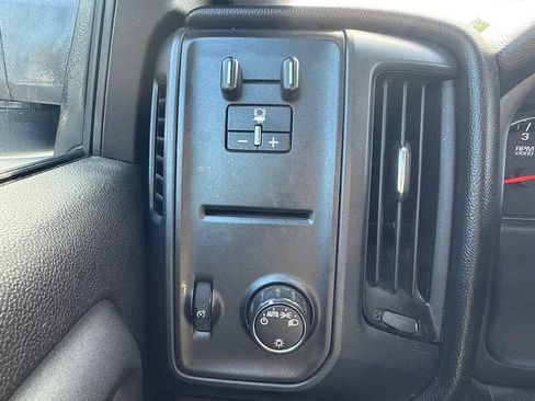 Used 2017 Chevrolet Silverado 2500 W/T w/ WT Convenience Package AWD/4WD image 27