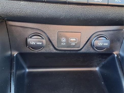 Used 2021 Hyundai Tucson SE image 20