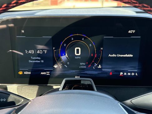 New 2026 Chevrolet Traverse RS image 8