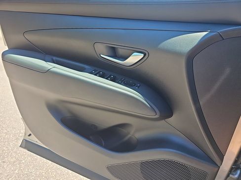 New 2026 Hyundai Tucson SEL Plus FWD image 24
