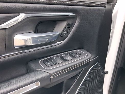 Used 2024 RAM 1500 Laramie image 24