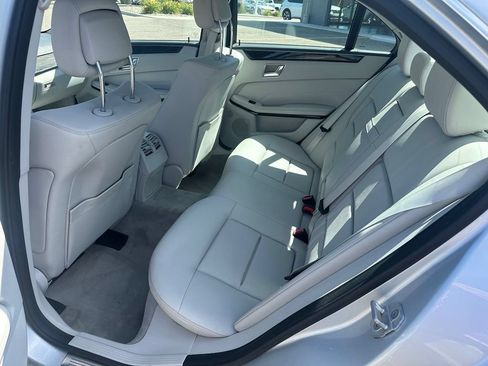Used 2016 Mercedes-Benz E 350 4MATIC Sedan image 15