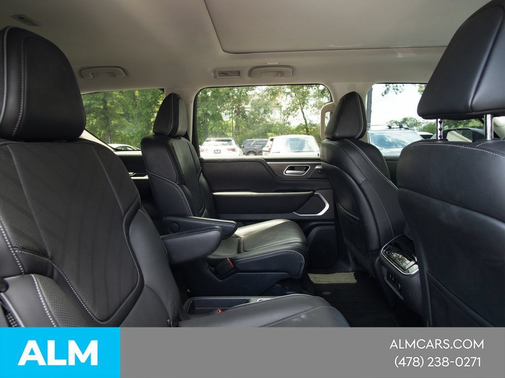 Used 2025 INFINITI QX80 Luxe AWD/4WD image 24