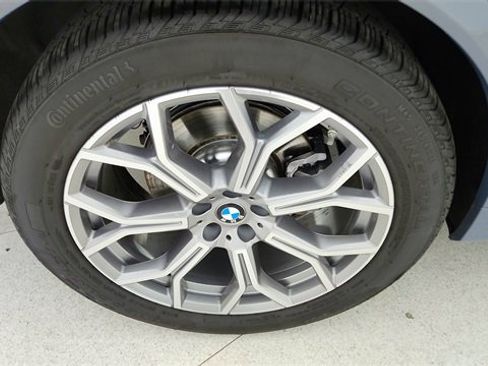 Used 2026 BMW X7 xDrive40i image 61