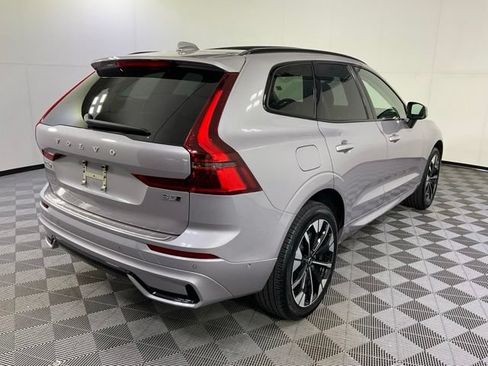Certified 2026 Volvo XC60 B5 Plus AWD/4WD image 6