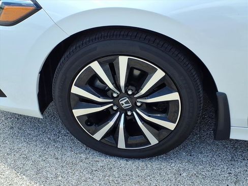 Used 2024 Honda Civic EX image 18