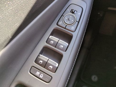 Used 2019 Hyundai Santa Fe Limited image 24