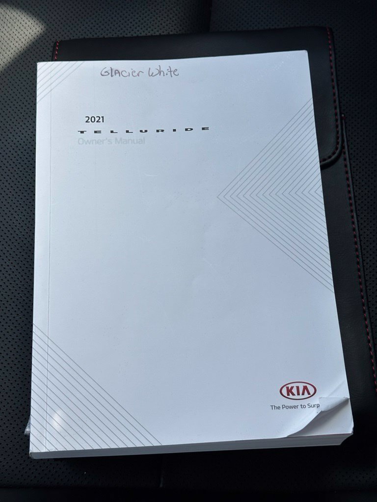 Used 2021 Kia Telluride S AWD/4WD image 28