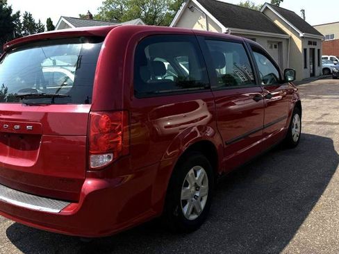 Used 2013 Dodge Grand Caravan American Value Package FWD image 4