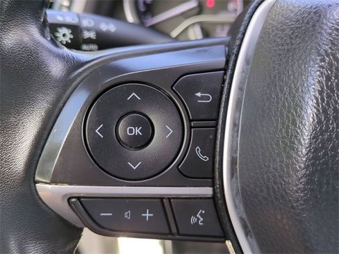 Used 2023 Toyota Camry XLE image 23