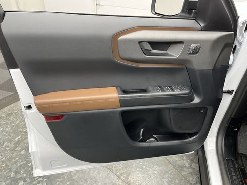 Used 2025 Ford Bronco Sport Outer Banks image 7