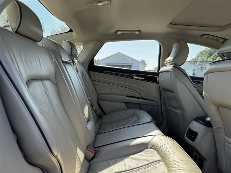 Used 2017 Ford Fusion Platinum AWD/4WD image 11