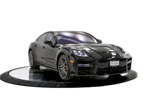 Certified 2025 Porsche Panamera Turbo AWD/4WD image 9