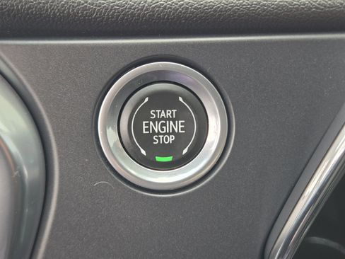 Used 2020 Chevrolet Blazer Premier w/ Driver Confidence II Package image 25