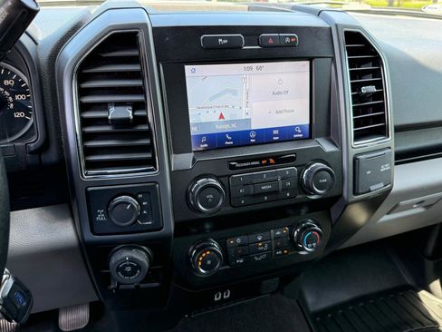 Used 2019 Ford F150 XLT w/ Equipment Group 302A Luxury AWD/4WD image 26