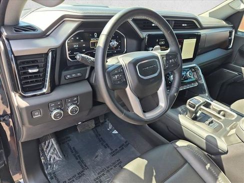Used 2024 GMC Sierra 1500 Denali w/ Denali Reserve Package AWD/4WD image 9