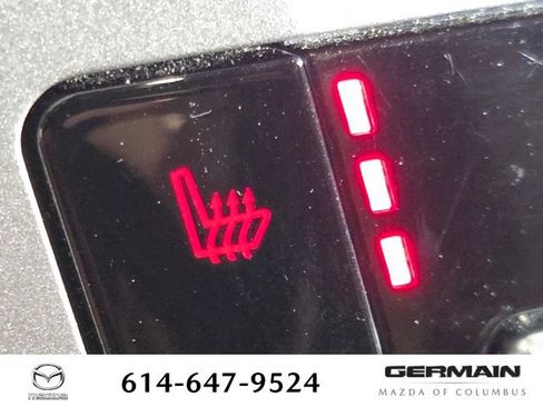 Used 2022 Ford Explorer XLT w/ Equipment Group 202A AWD/4WD image 34