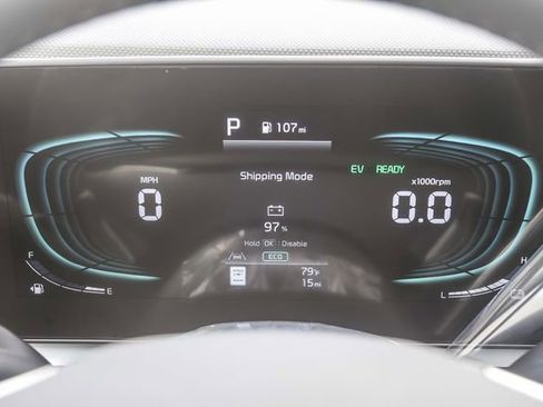 New 2026 Kia Niro EX image 24