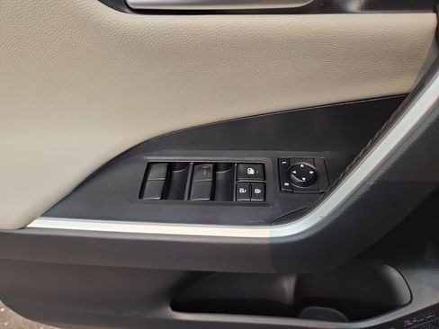 Certified 2019 Toyota RAV4 Adventure w/ All Weather Liner Package AWD/4WD image 30