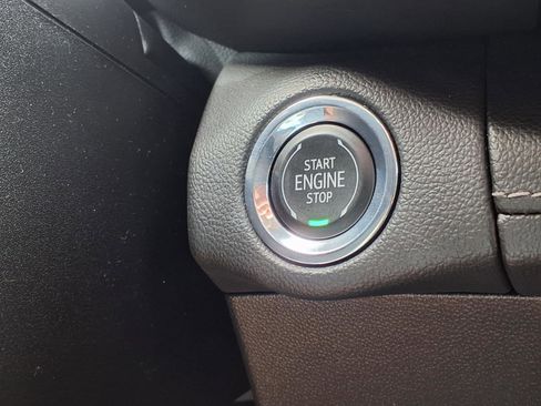 Used 2023 Buick Envision Preferred image 14