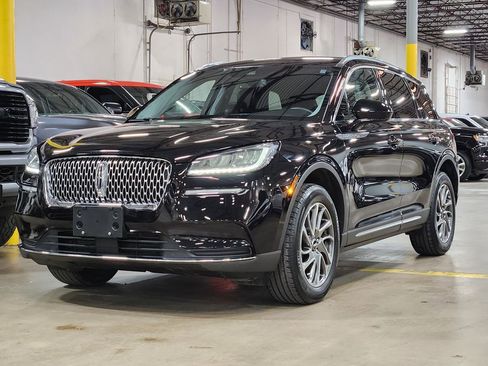 Used 2022 Lincoln Corsair FWD image 4