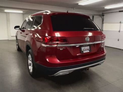 Used 2019 Volkswagen Atlas SE w/ Towing Package image 7