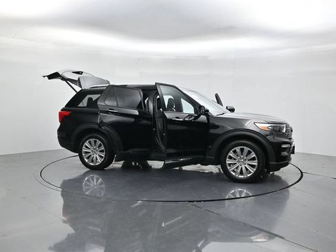 Certified 2023 Ford Explorer Limited w/ Limited Technology Package AWD/4WD image 50