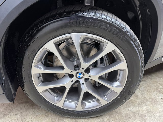 Used 2026 BMW X5 xDrive40i w/ Climate Comfort Package AWD/4WD image 28