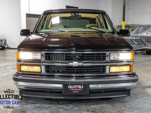 Used 1997 Chevrolet Suburban 2WD w/ Preferred Equipment Group 3 image 20