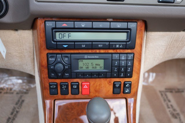Used 2002 Mercedes-Benz SL 500 image 37