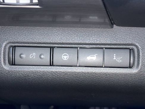Certified 2022 Nissan Pathfinder Platinum w/ Cargo Package FWD image 16