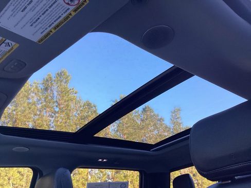 Used 2023 Ford F250 Lariat w/ Lariat Ultimate Package image 78