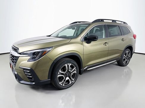 New 2026 Subaru Ascent Limited image 3