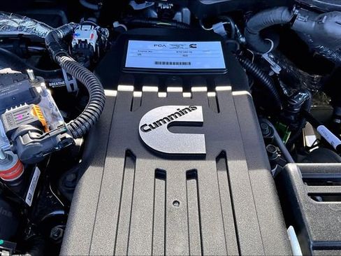 New 2026 RAM 3500 Tradesman AWD/4WD image 19