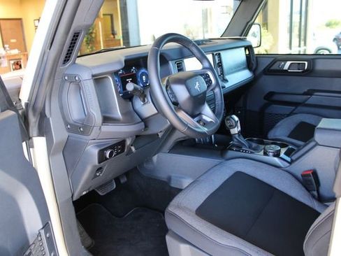 Used 2025 Ford Bronco Big Bend image 10