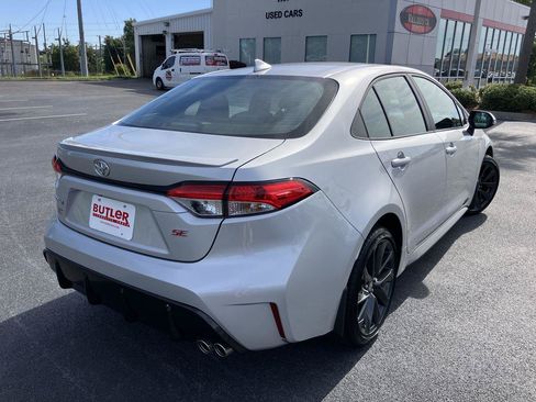 Certified 2026 Toyota Corolla SE FWD image 5