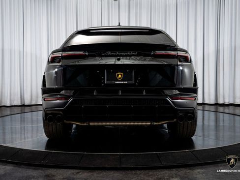Used 2024 Lamborghini Urus S image 16