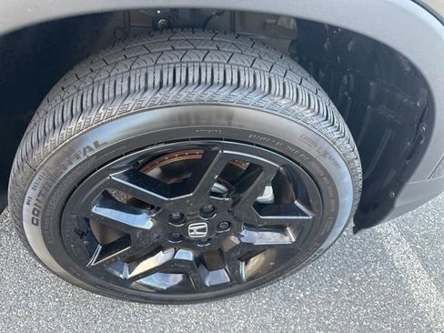 Certified 2025 Honda Passport Black Edition image 22