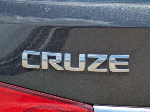 Used 2016 Chevrolet Cruze LS FWD image 18