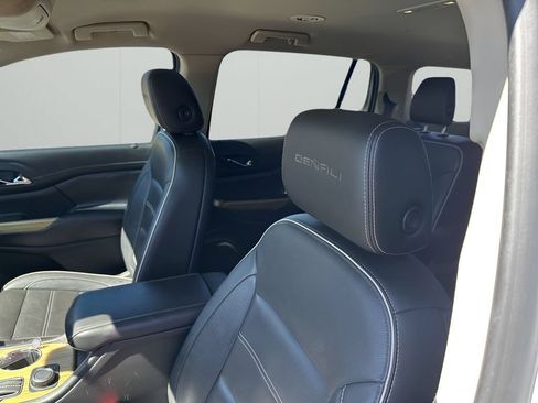 Used 2019 GMC Acadia Denali w/ LPO, Floor Liner Package FWD image 28