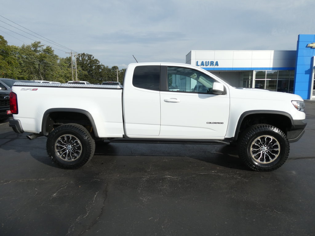 Certified 2018 Chevrolet Colorado ZR2 w/ LPO, Premium Interior Package AWD/4WD image 5